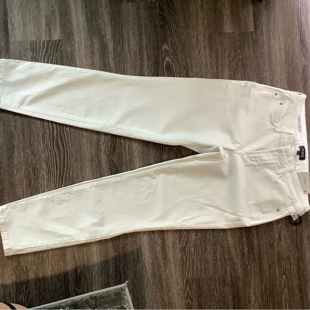 NYDJ White ankle jeans